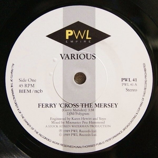 Christians - Ferry 'Cross The Mersey - Used Vinyl Record 7" image 3