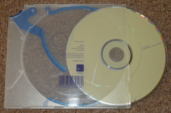 Wauvenfold - On The Blink - Used CD image 1