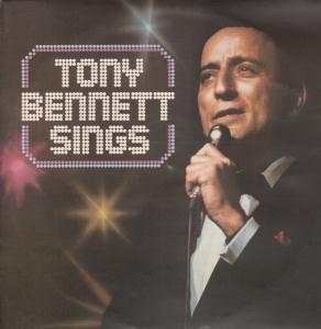 Tony Bennett Sings