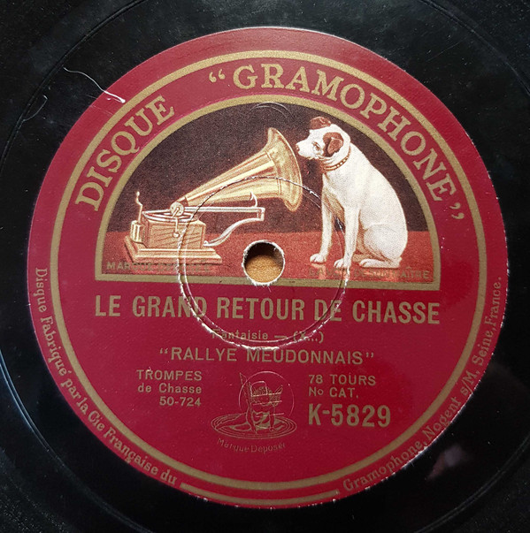 Le Grand Retour De Chasse / Le Coquelicot