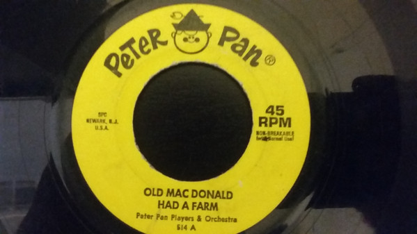 Old Mac Donald Had A Farm / Here We Go Looby-Loo