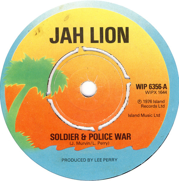 Soldier & Police War / Magic Touch