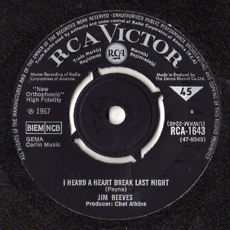 Jim Reeves - I Heard A Heart Break Last Night - Used Vinyl Record 7" image 1
